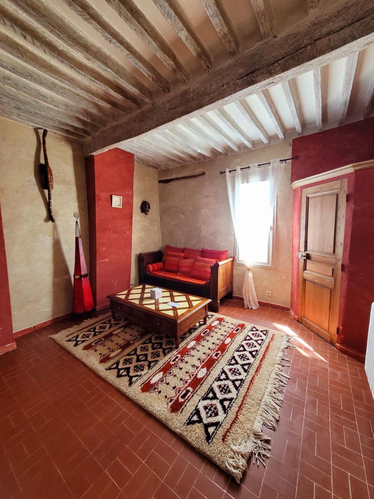 Au Puits De La Fontaine Hotel Tavernes Bilik gambar