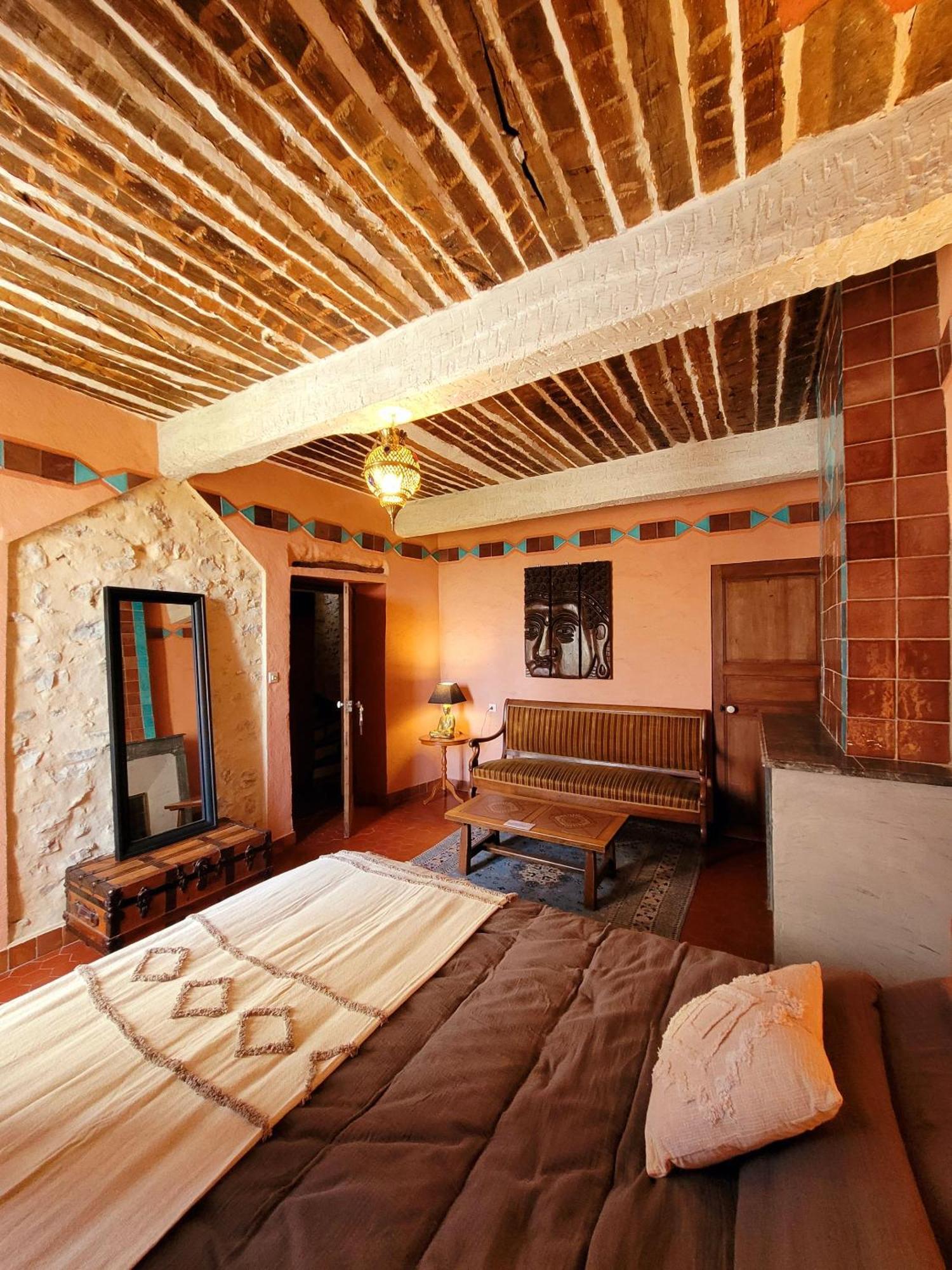 Au Puits De La Fontaine Hotel Tavernes Bilik gambar